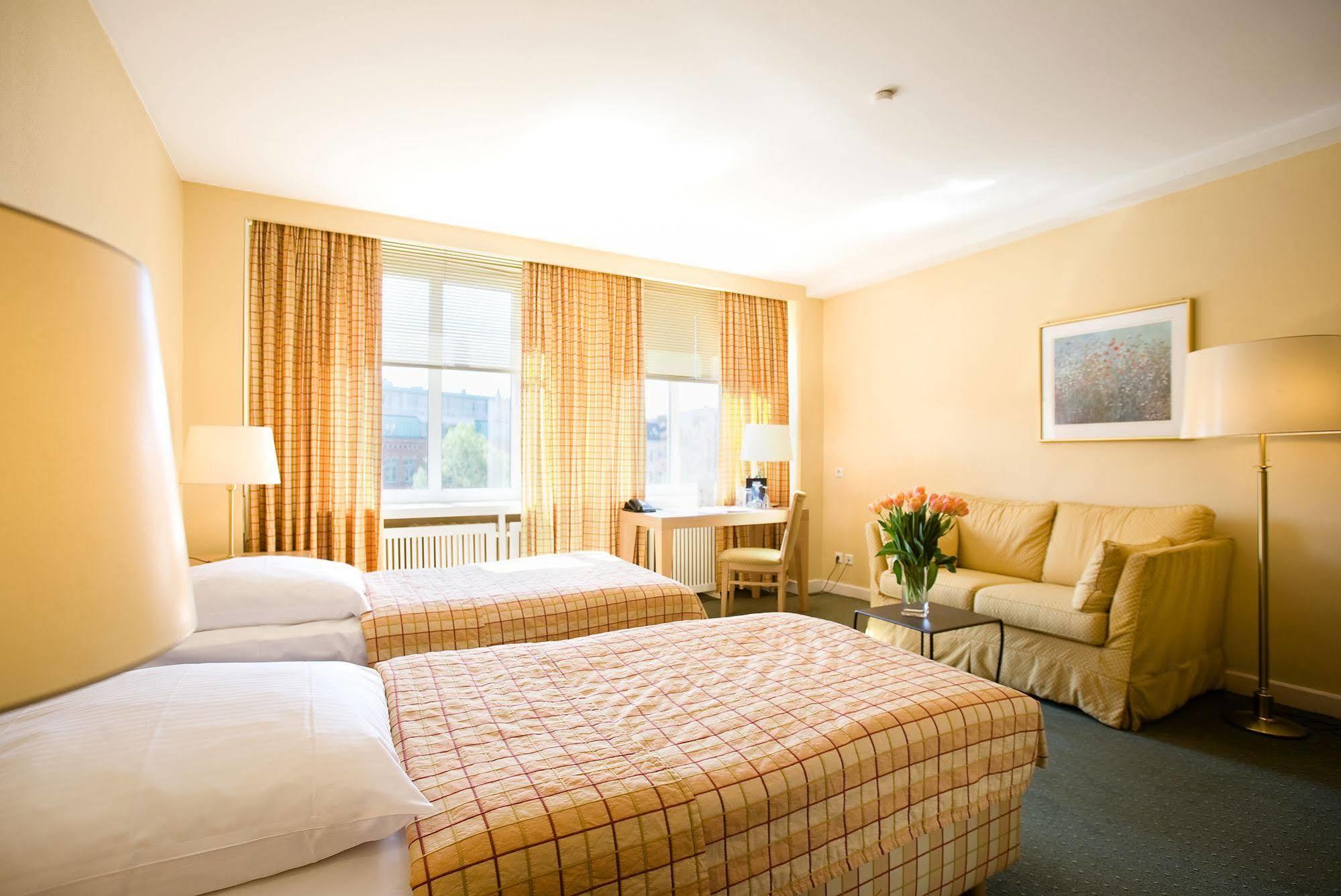 Relexa Hotel Bellevue An Der Alster Гамбург Номер фото